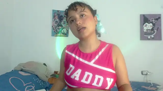 Snapshot of lou_cute chatting on 01/20/25, 01:07 lou cute online show from 01/20/25, 01:07