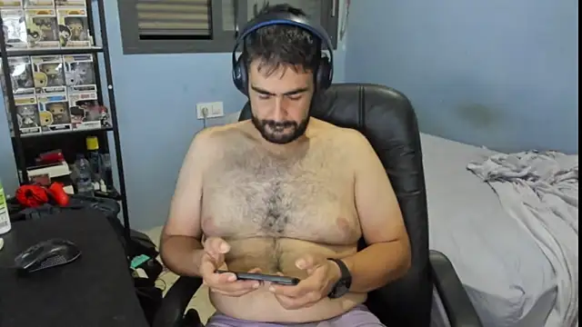 Fatbear-xavi online show from 09/13/25, 01:16