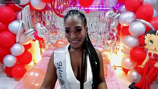 kimmturner online show from 10/20/25, 02:28