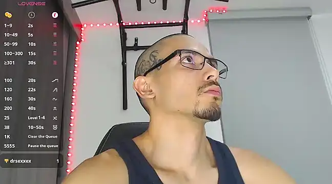 russthiago online show from 02/08/25, 07:05