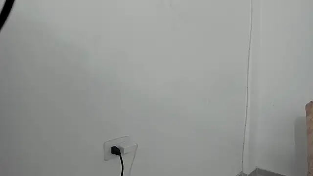 young liza online show from 02/15/25, 06:44