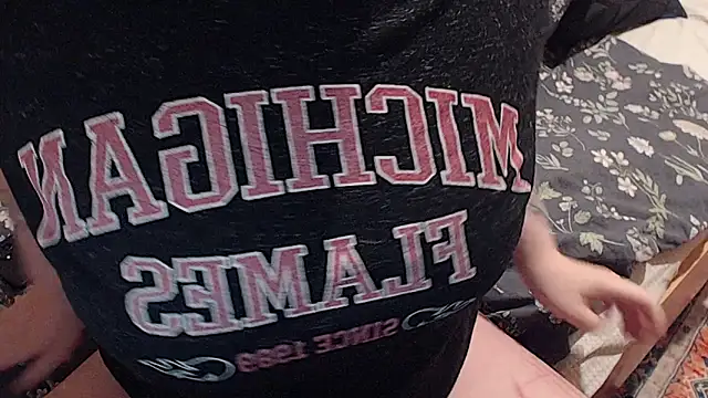 Chmiri cb online show from 10/26/25, 12:55