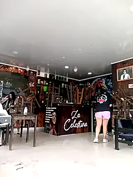 Snapshot of my-kitty chatting on 01/26/25, 05:34 my-kitty online show from 01/26/25, 05:34