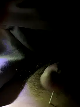 Snapshot of bertram59 chatting on 12/04/25, 06:01 bertram59 online show from 12/04/25, 06:01