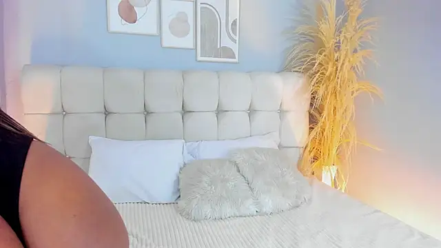 sofi potter  online show from 12/15/24, 05:02