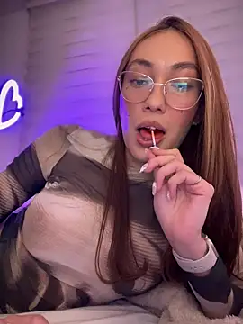 MichelleFerry  online show from 02/27/25, 04:52