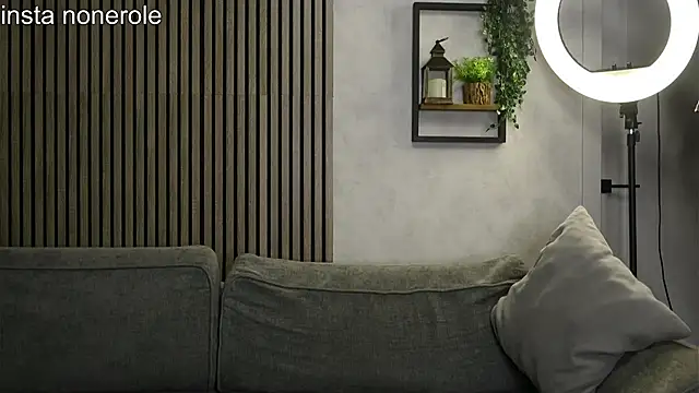 Snapshot of CumBandd chatting on 11/06/25, 03:46 CumBandd online show from 11/06/25, 03:46