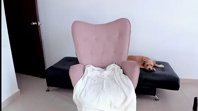 selene king2 online show from 02/08/25, 05:50