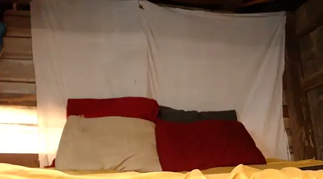 Snapshot of blackcherryx1 chatting on 02/17/25, 05:58 blackcherryx1 online show from 02/17/25, 05:58