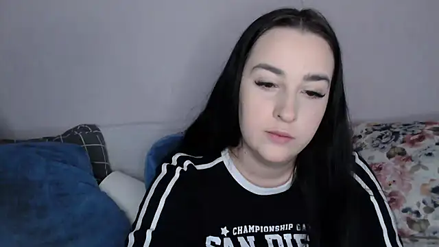 vitalina freedom online show from 12/05/24, 01:17