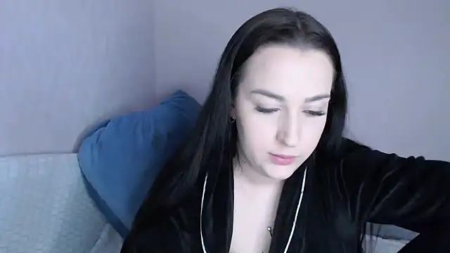 vitalina freedom online show from 01/03/25, 01:14