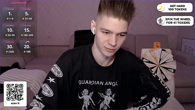 Snapshot of dantebigboi300 chatting on 01/15/25, 12:19 dantebigboi300 online show from 01/15/25, 12:19