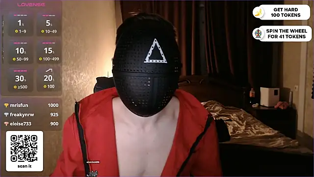 Snapshot of dantebigboi300 chatting on 02/12/25, 07:13 dantebigboi300 online show from 02/12/25, 07:13