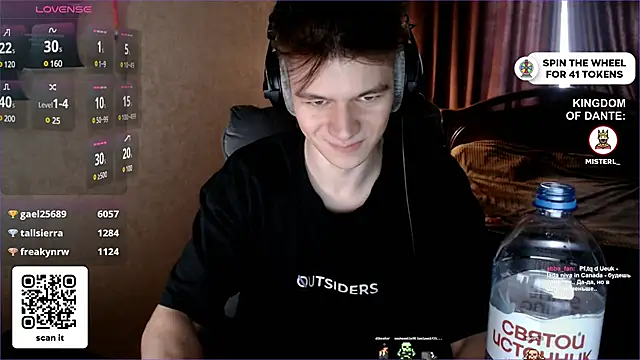 Snapshot of dantebigboi300 chatting on 02/22/25, 03:34 dantebigboi300 online show from 02/22/25, 03:34