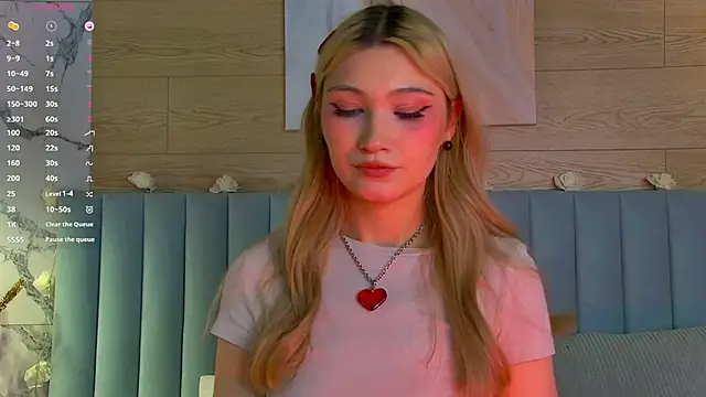 CarolReeves online show from 02/10/25, 09:04