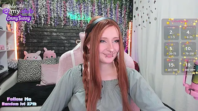 Snapshot of EmmyBunny chatting on 01/14/25, 03:15 EmmyBunny online show from 01/14/25, 03:15