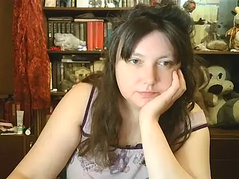 CarrieQPeach online show from 11/11/25, 08:31