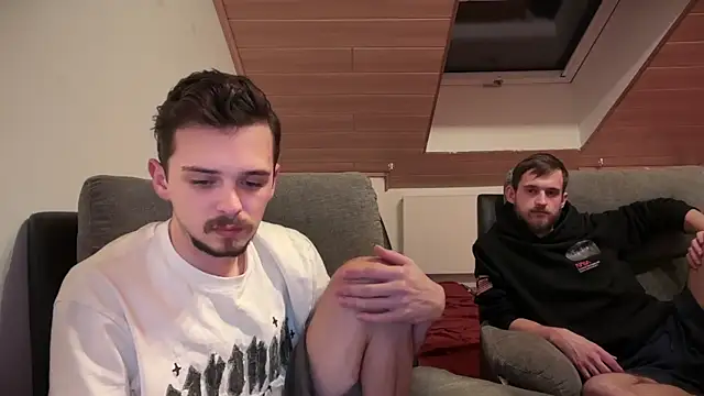 Snapshot of naked_psy chatting on 12/02/24, 06:21 naked psy online show from 12/02/24, 06:21