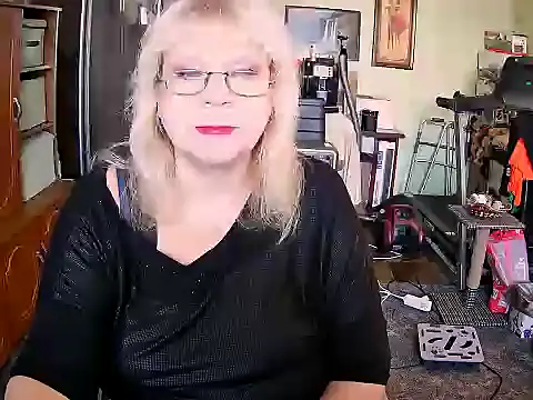 LOLA8888 online show from 09/27/25, 11:15