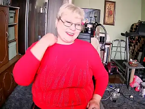 LOLA8888 online show from 10/16/25, 11:11