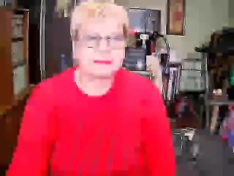 LOLA8888 online show from 10/21/25, 10:49