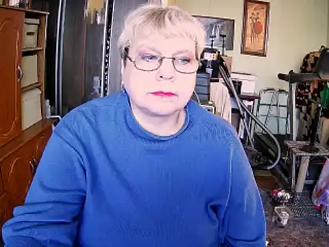 LOLA8888 online show from 11/14/25, 12:15