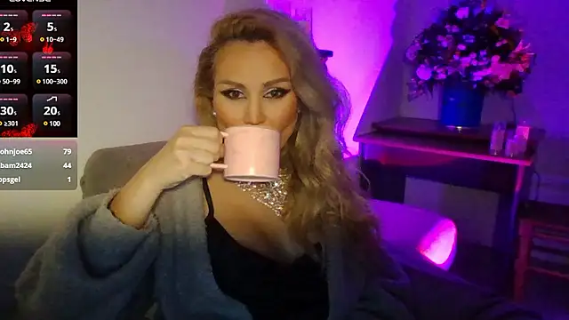 Radmila Queen  online show from 12/04/24, 05:33