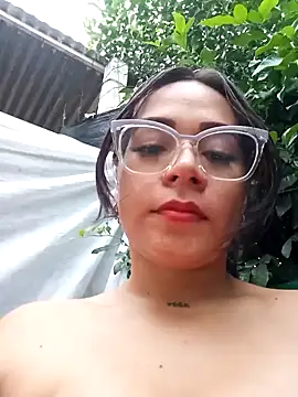 Snapshot of Cristel_Shop chatting on 12/02/24, 10:23 Cristel Shop online show from 12/02/24, 10:23