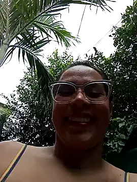 Snapshot of Cristel_Shop chatting on 12/14/24, 07:14 Cristel Shop online show from 12/14/24, 07:14