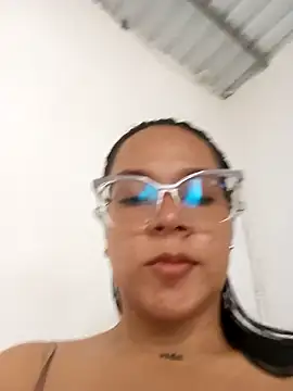 Snapshot of Cristel_Shop chatting on 02/26/25, 08:54 Cristel Shop online show from 02/26/25, 08:54