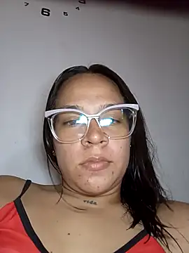 Snapshot of Cristel_Shop chatting on 09/18/25, 08:55 Cristel Shop online show from 09/18/25, 08:55