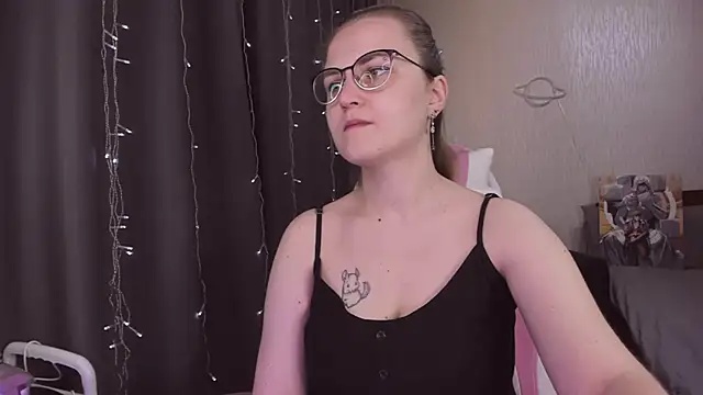 MissBrightShine online show from 11/14/25, 10:14