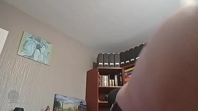 Mandra is a whore online show from 11/07/25, 10:04