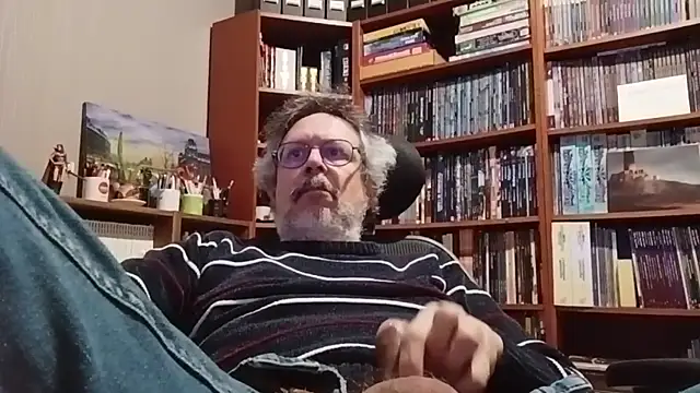 Mandra is a whore online show from 11/07/25, 10:21