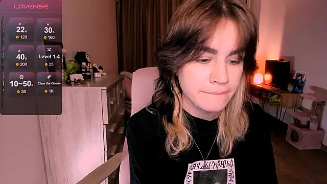  selectrra online show from 02/17/25, 03:09