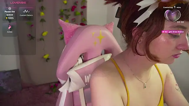 molly russell online show from 10/27/25, 09:19