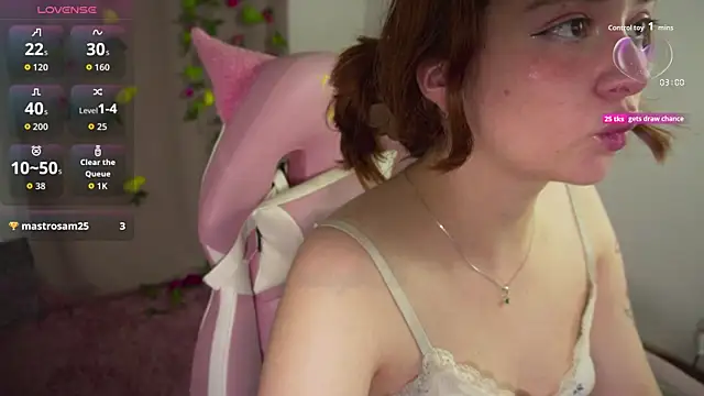 molly russell online show from 11/05/25, 10:43