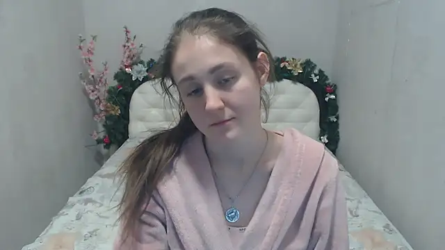 Snapshot of Holliy_Cooper chatting on 01/16/25, 03:35 Holliy Cooper online show from 01/16/25, 03:35