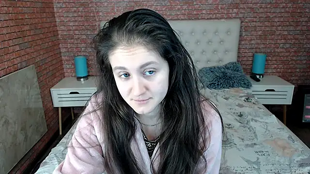 Snapshot of Holliy_Cooper chatting on 01/24/25, 10:21 Holliy Cooper online show from 01/24/25, 10:21