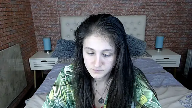 Snapshot of Holliy_Cooper chatting on 03/14/25, 12:51 Holliy Cooper online show from 03/14/25, 12:51