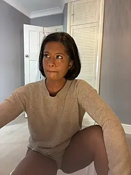 RoseMelanie online show from 12/10/24, 08:16