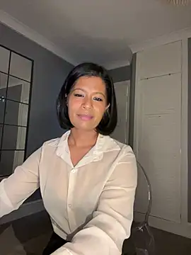 RoseMelanie online show from 02/11/25, 08:58