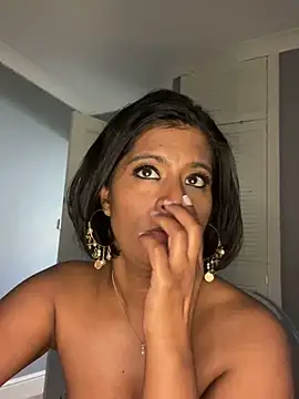 RoseMelanie online show from 03/18/25, 08:47