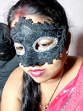 Snapshot of Something_61 chatting on 02/10/25, 09:04 Something 61 online show from 02/10/25, 09:04