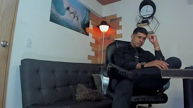 vincen jose online show from 12/13/24, 02:10