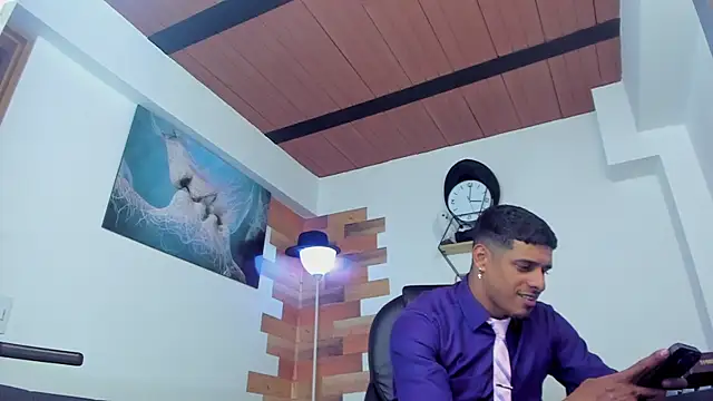 vincen jose online show from 12/30/24, 06:42