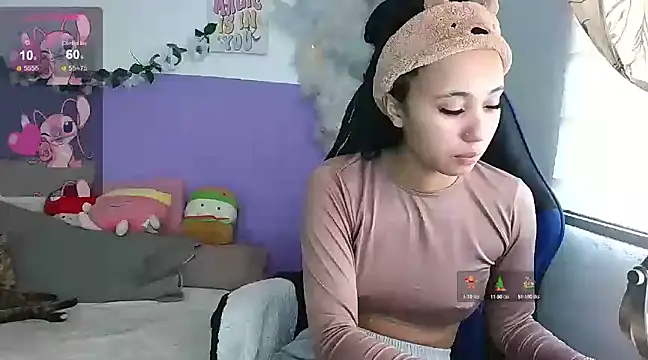 Snapshot of northly chatting on 12/14/24, 04:52 northly online show from 12/14/24, 04:52