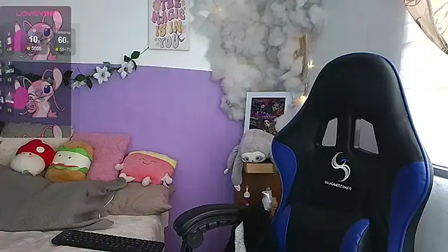 Snapshot of northly chatting on 12/30/24, 05:44 northly online show from 12/30/24, 05:44