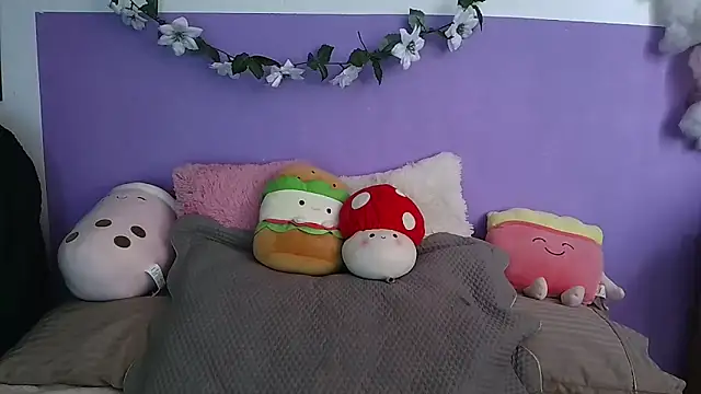 Snapshot of northly chatting on 02/27/25, 05:04 northly online show from 02/27/25, 05:04