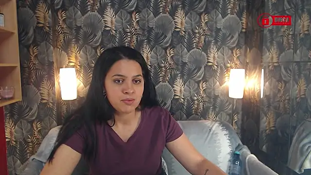 Snapshot of jessthewicked chatting on 02/13/25, 03:56 jessthewicked online show from 02/13/25, 03:56